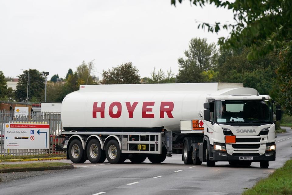A fuel tanker departs a Shell oil depot in Kingsbury, Warwickshire (Jacob King/PA) (PA Wire)