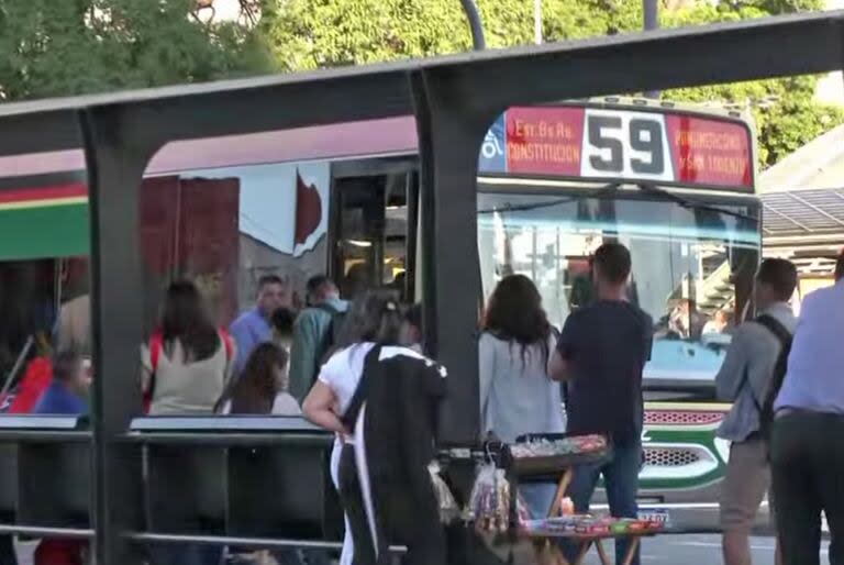 Oficializaron el aumento en el boleto del colectivo