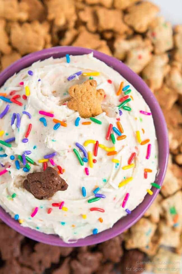 <p>Spend With Pennies</p><p>In only three minutes with three ingredients, you can be dipping cookies in a funfetti frosting.</p><p><strong>Get the recipe: <a href="https://www.spendwithpennies.com/dunkaroo-dip/" rel="nofollow noopener" target="_blank" data-ylk="slk:Dunkaroo Dip;elm:context_link;itc:0;sec:content-canvas" class="link ">Dunkaroo Dip</a></strong></p>