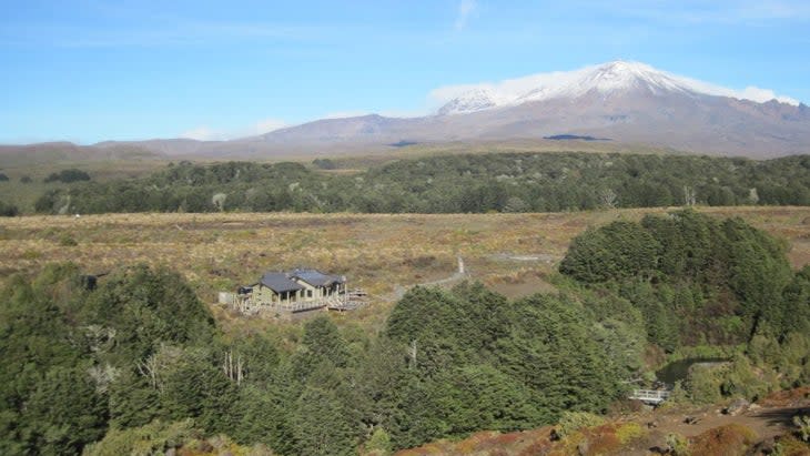 <span class="article__caption">The 28-bunk Waihohonu Hut is set at an elevation of 3,773 feet and has a resident warden on-site from May through mid-October.</span> (Photo: Courtesy New Zealand Department of Conservation)