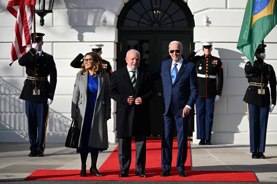 US President Joe Biden and First Lady Jill Biden (R) welcomes Brazilian President Luiz Inacio Lula da Silva and his wife Rosangela Janja da Silva to the White House in Washington, DC, on February 10, 2023. (Photo by ANDREW CABALLERO-REYNOLDS/AFP via Getty Images)