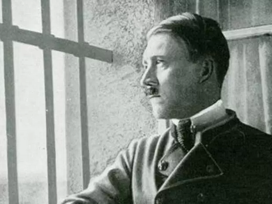 hitler in prison