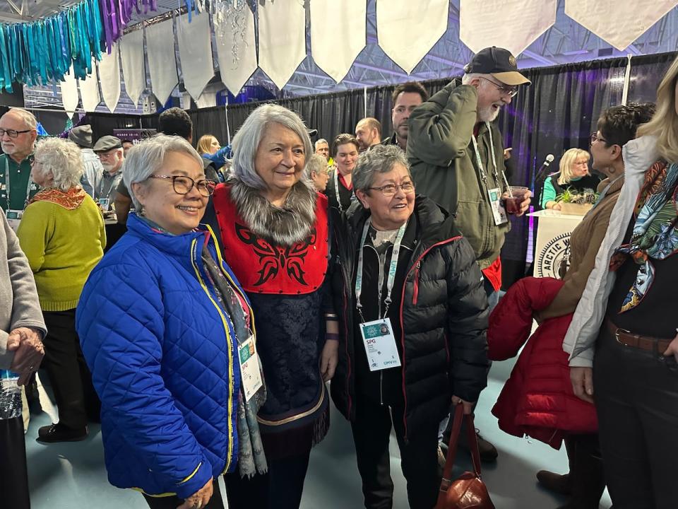 Canada's Governor General Mary Simon (middle) poses for a picture with Nunavut Commissioner Eva Aariak (left) and Yukon Commissioner Adeline Webber.