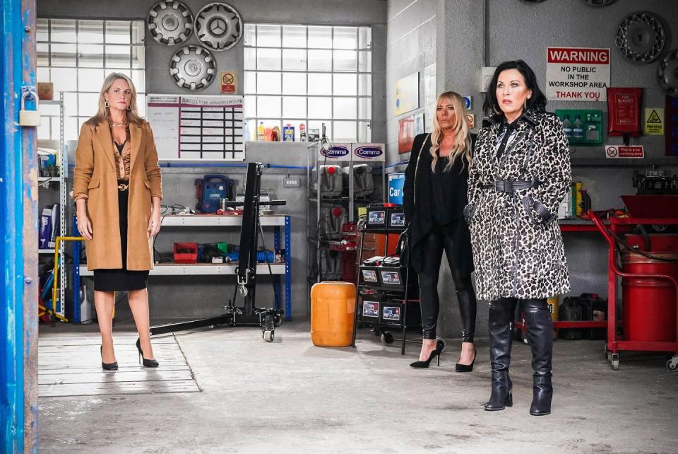 embargoed till tuesday 12th april 2022,sam mitchell kim medcalfsharon watts letitia deankat moon jessie wallace,20 04 2022,16