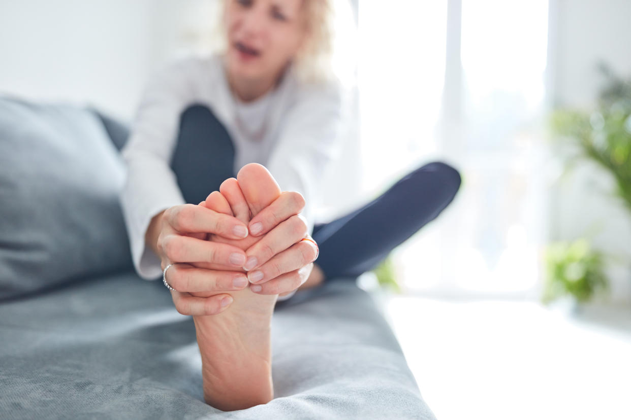 Amazon's latest Deal of the Day can help alleviate foot pain. (Image via Getty Images)