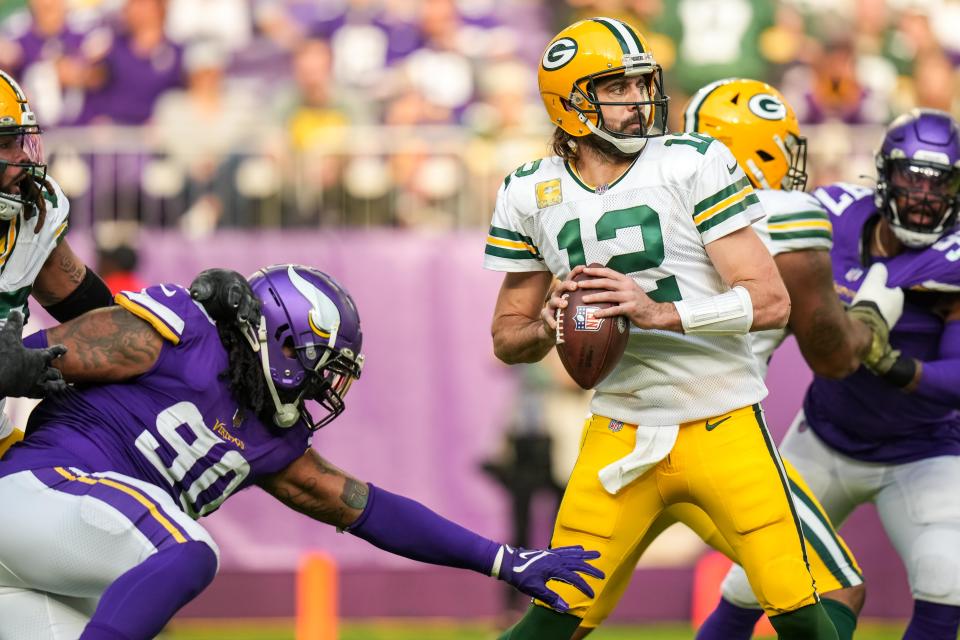 Aaron Rodgers and the Green Bay Packers have a huge game against the Los Angeles Rams in Week 12 of the NFL season.