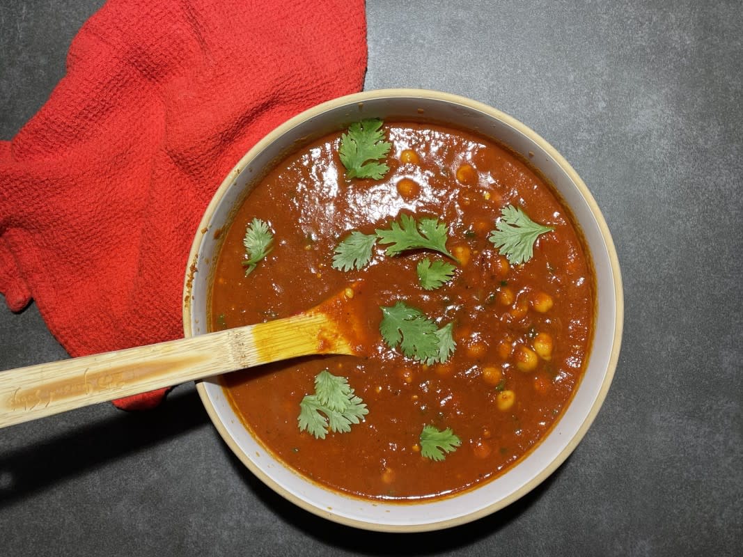 Mindy Kaling's Shortcut Chana Masala Final<p>Courtesy of Choya Johnson</p>