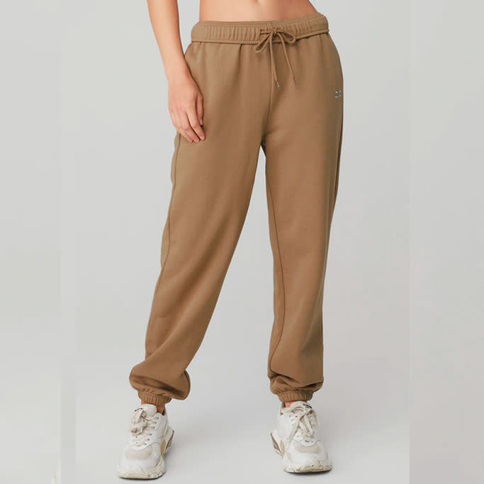 alo yoga sweatpants 