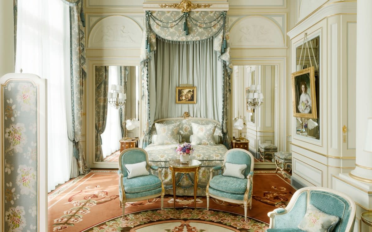 With beautifully preserved period furniture and paintings à la Louis XV, Ritz Paris is the perfect hotel to live like royalty