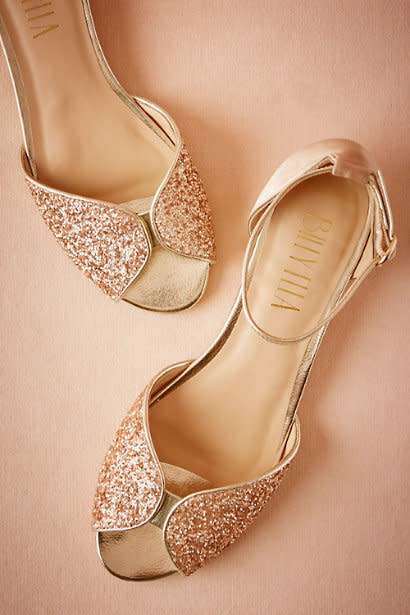 <strong>Sizes</strong>: 6 to 11<br />Get them at <a href="https://www.bhldn.com/bride/jeni-flats/" target="_blank" rel="noopener noreferrer">BHLDN</a>.