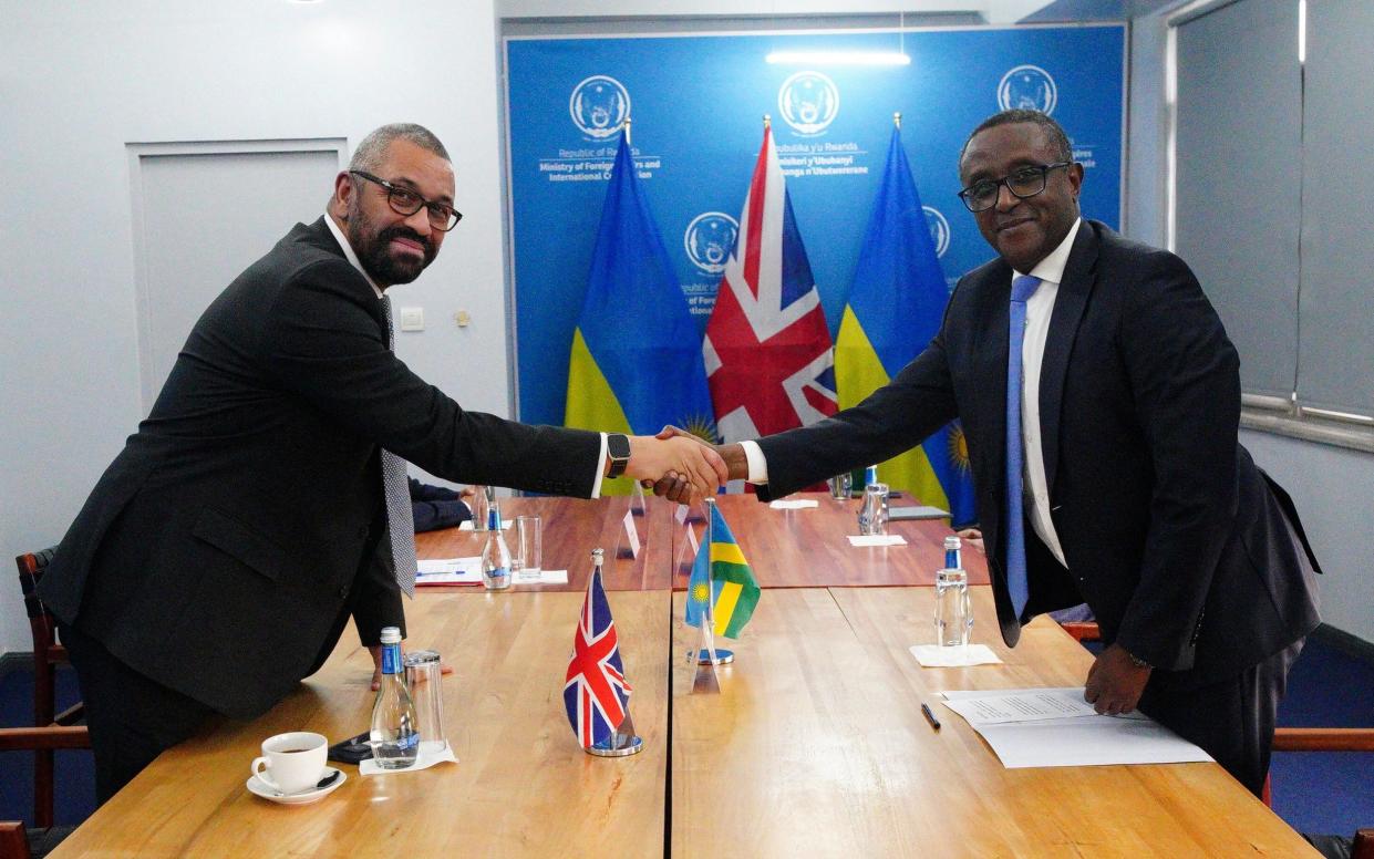 James Cleverly, British Home Secretary, and Vincent Biruta, Rwandan Minister of Foreign Affairs, signed a new treaty in Kigali