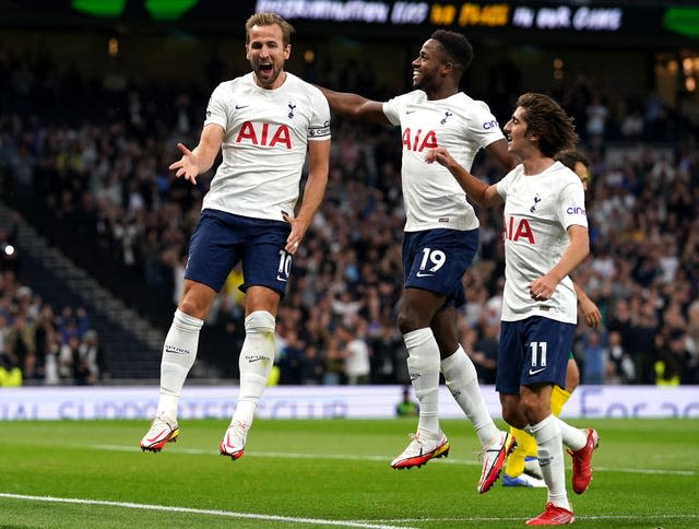 Harry Kane celebrates