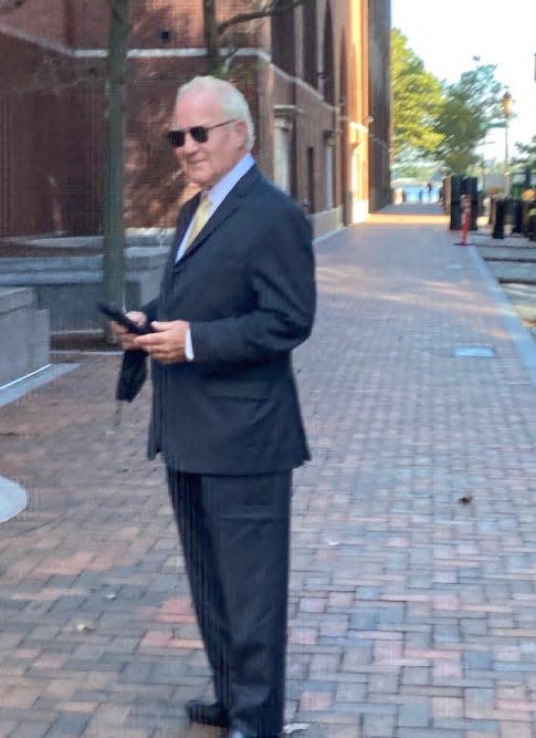 Kevin Reddington, who represented former Fall River mayor Jasiel Correia at his trial, arrives at the courthouse ahead of Correia's sentencing hearing in 2021.