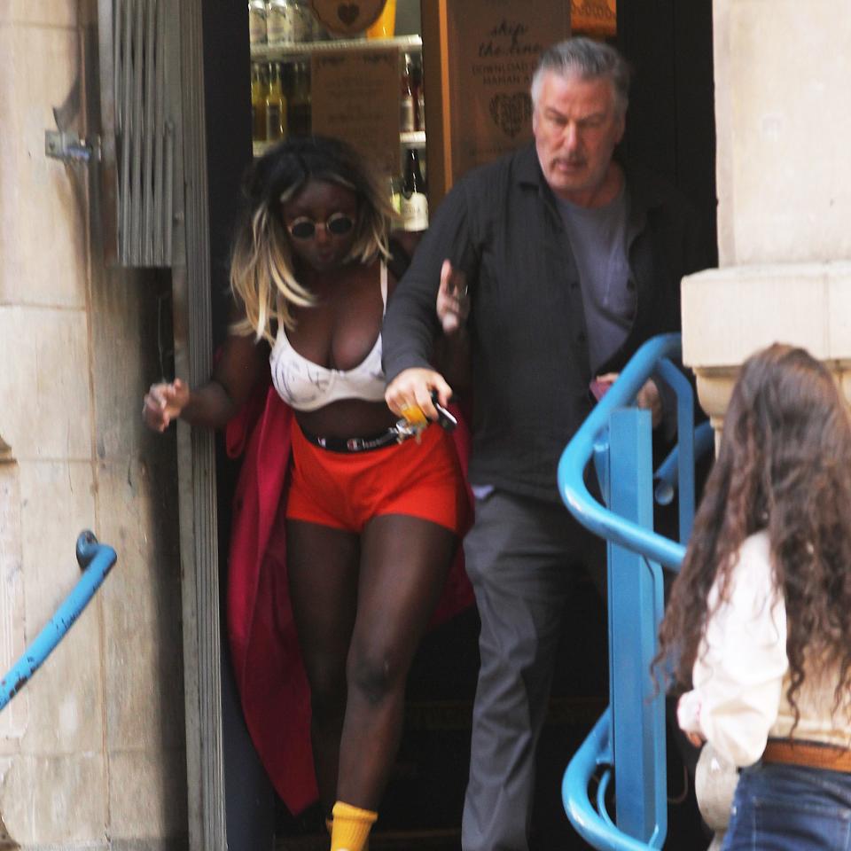 Crackhead Barney approached Baldwin and asked him to say, “Free Palestine” inside the coffee shop.