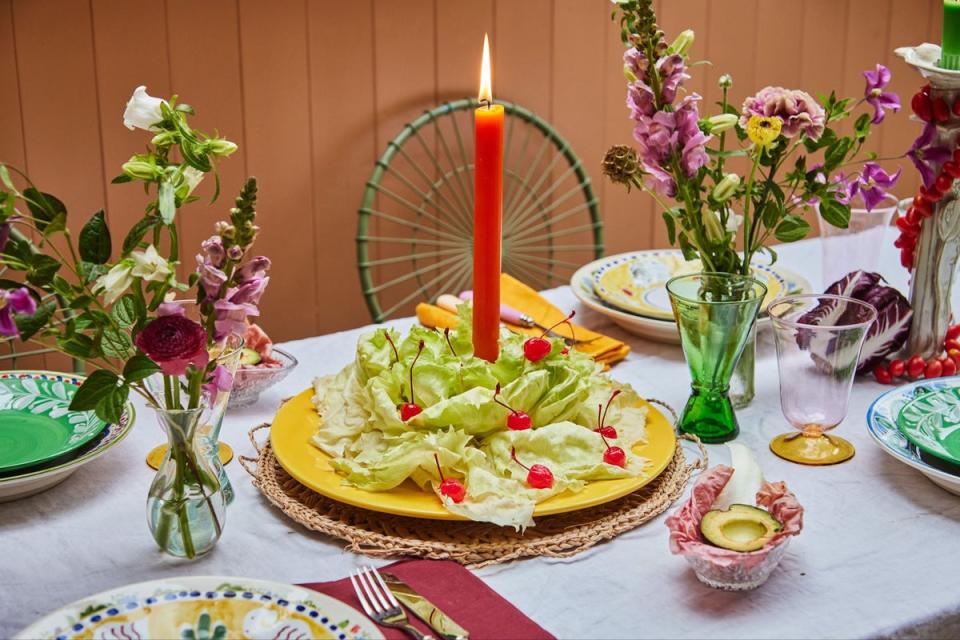 Perishables such as lettuce make for fun and playful table decor (Juliet Murphy)