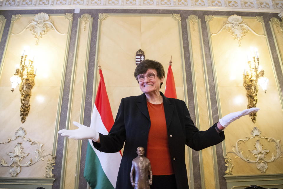 FILE -Hungarian biochemist Katalin Kariko attends the Semmelweis Ignac Award in Budapest, Hungary, May 25, 2021. Two scientists have won the Nobel Prize in medicine on Monday, Oct. 2, 2023 for discoveries that enabled the development of mRNA vaccines against COVID-19. The award was given to Katalin Karikó and Drew Weissman. Karikó is a professor at Sagan’s University in Hungary and an adjunct professor at the University of Pennsylvania. ( (Zoltan Balogh/MTI via AP, File)