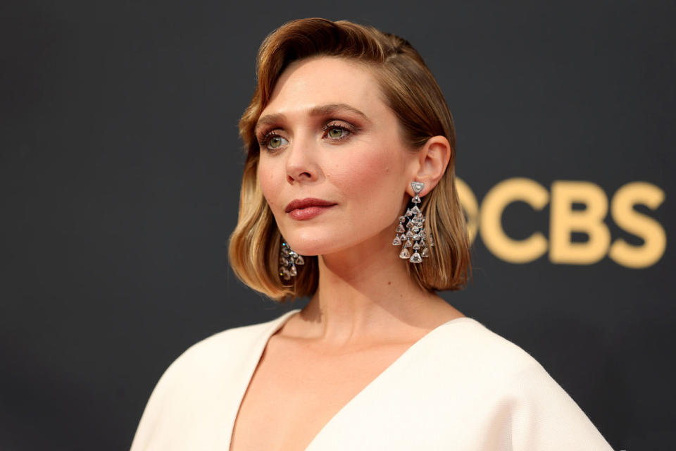 Elizabeth Olsen's Monochromatic Makeup