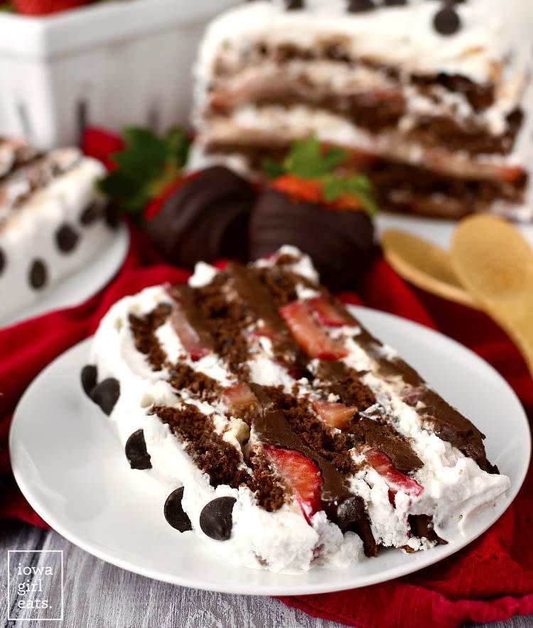 Chocolate-Covered Strawberry Icebox Cake