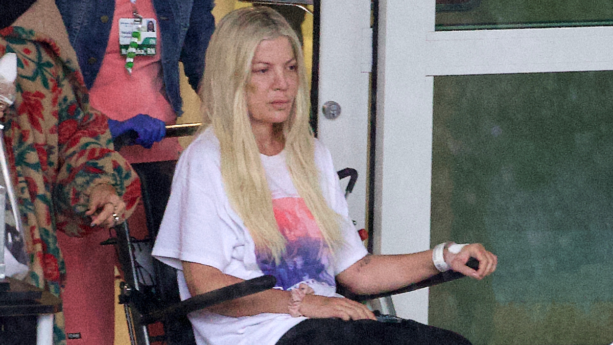 Tori Spelling discharged from hospital after a 4-day stay: Her turbulent summer