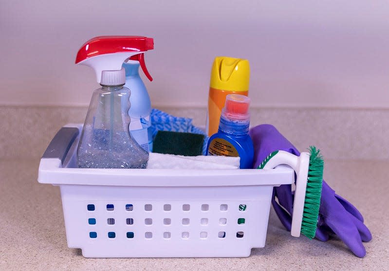 You might be tempted to concoct homemade cleaning solutions recommended online as alternatives to commercial products but it's important to differentiate between what is true and what is not.
