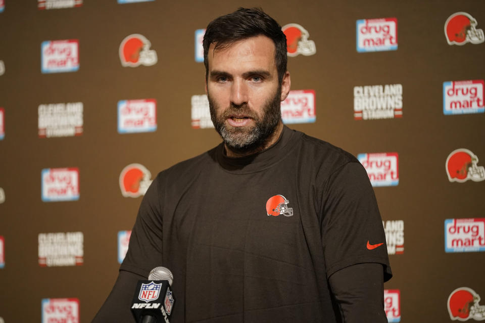 Cleveland Browns quarterback Joe Flacco speaks during a news conference following an NFL football game against the Chicago Bears, Sunday, Dec. 17, 2023, in Cleveland. (AP Photo/Sue Ogrocki)