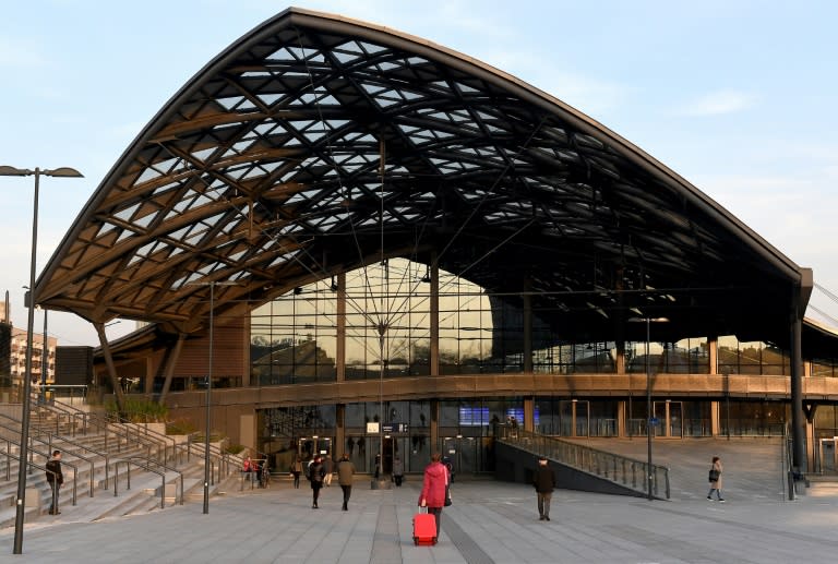The new train station in central Polish city Lodz already appears ready to welcome visitors for an expo in 2022
