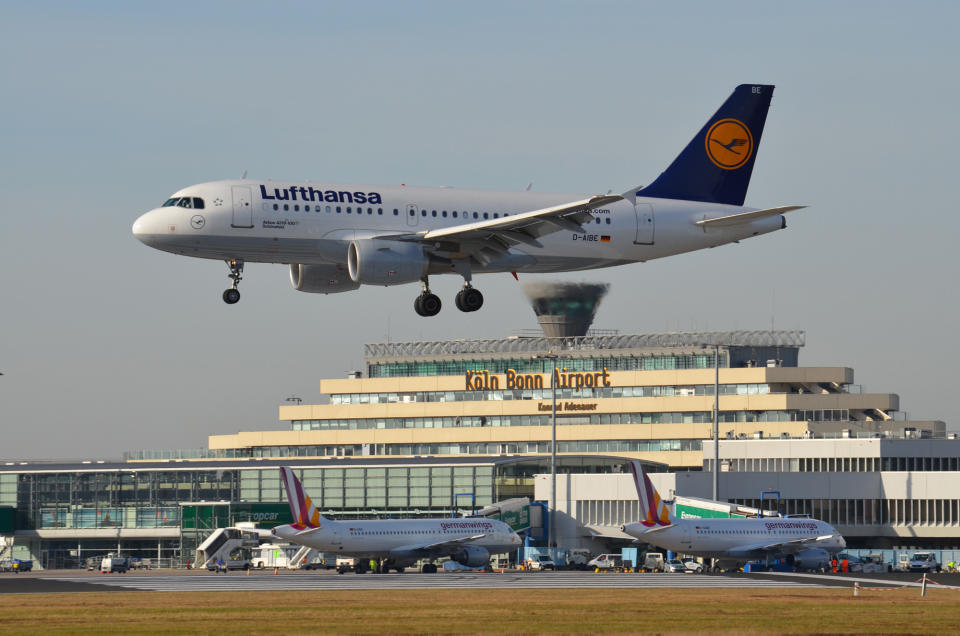 Nicht weniger enttäuschte Gesichter gibt es im Rheinland. Der Airport Köln/Bonn schneidet nur befriedigend ab. Mängel gibt es im Flugangebot und in den Prozessen.