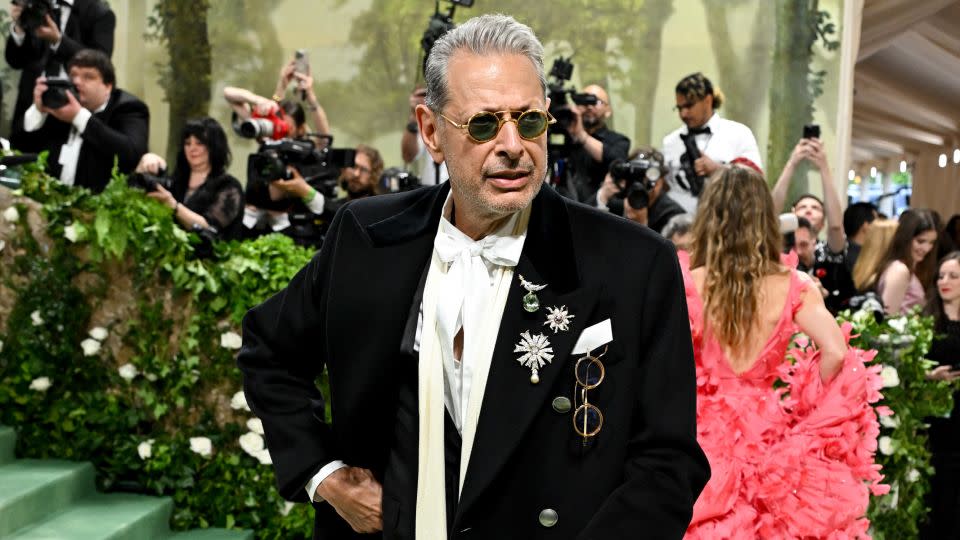 Jeff Goldblum also embodied Count Axel in a opulent outfit including a smattering of Tiffany's brooches. - Gilbert Flores/Variety via Getty Images