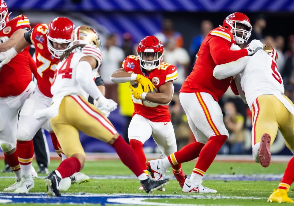 Feb 11, 2024; Paradise, Nevada, USA; Kansas City Chiefs running back Clyde Edwards-Helaire (25) against the San Francisco 49ers in Super Bowl LVIII at Allegiant Stadium. Mandatory Credit: Mark J. Rebilas-USA TODAY Sports