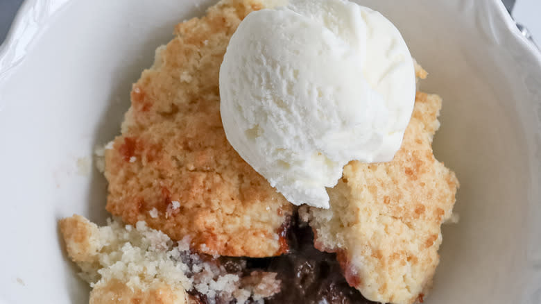 plum cobbler with ice cream