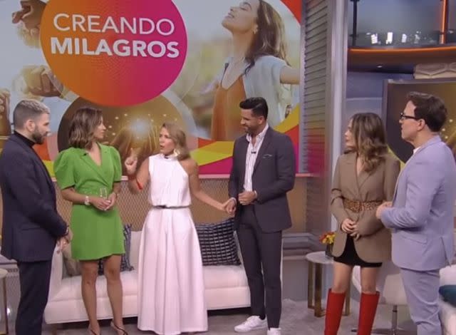 <p>Despierta America</p> Conductores de Despierta America y la lider espiritual Mace Villegas