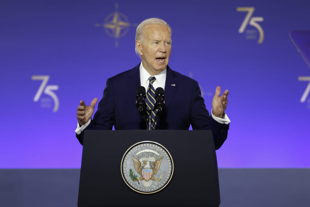 Biden commends NATO strength, pledges more aid for Ukraine against Russia