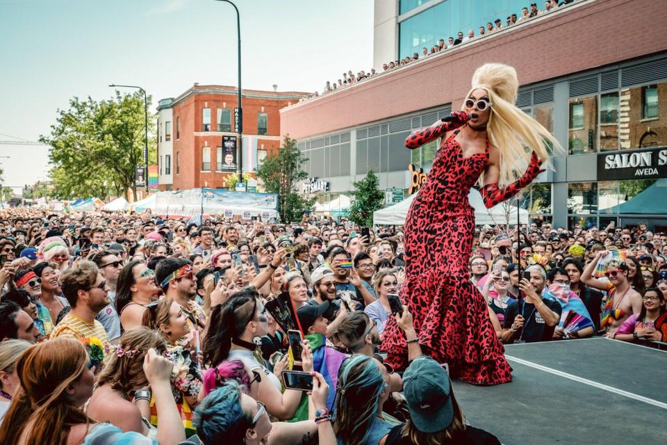 Performer at Chicago Pride Fest 2022.