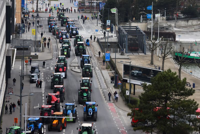 Farmers protest against a new regional government plan to limit nitrogen emissions, in Brussels