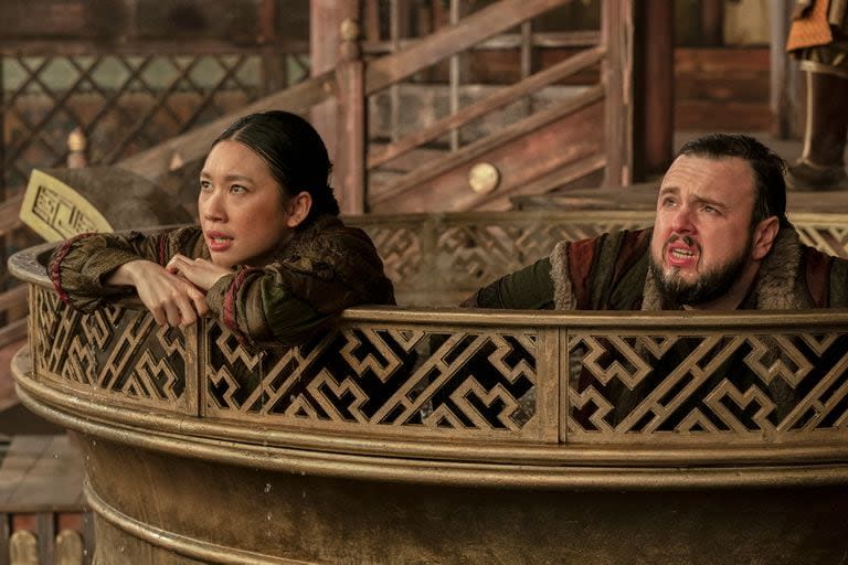 Jess Hong y John Bradley de Game of Thrones en una secuencia de El problema de los tres cuerpos ambientada en un videojuego