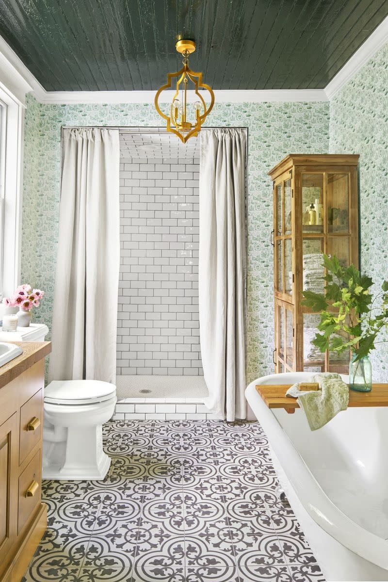 20 Bathroom Tile Ideas That Make a Major Design Statement