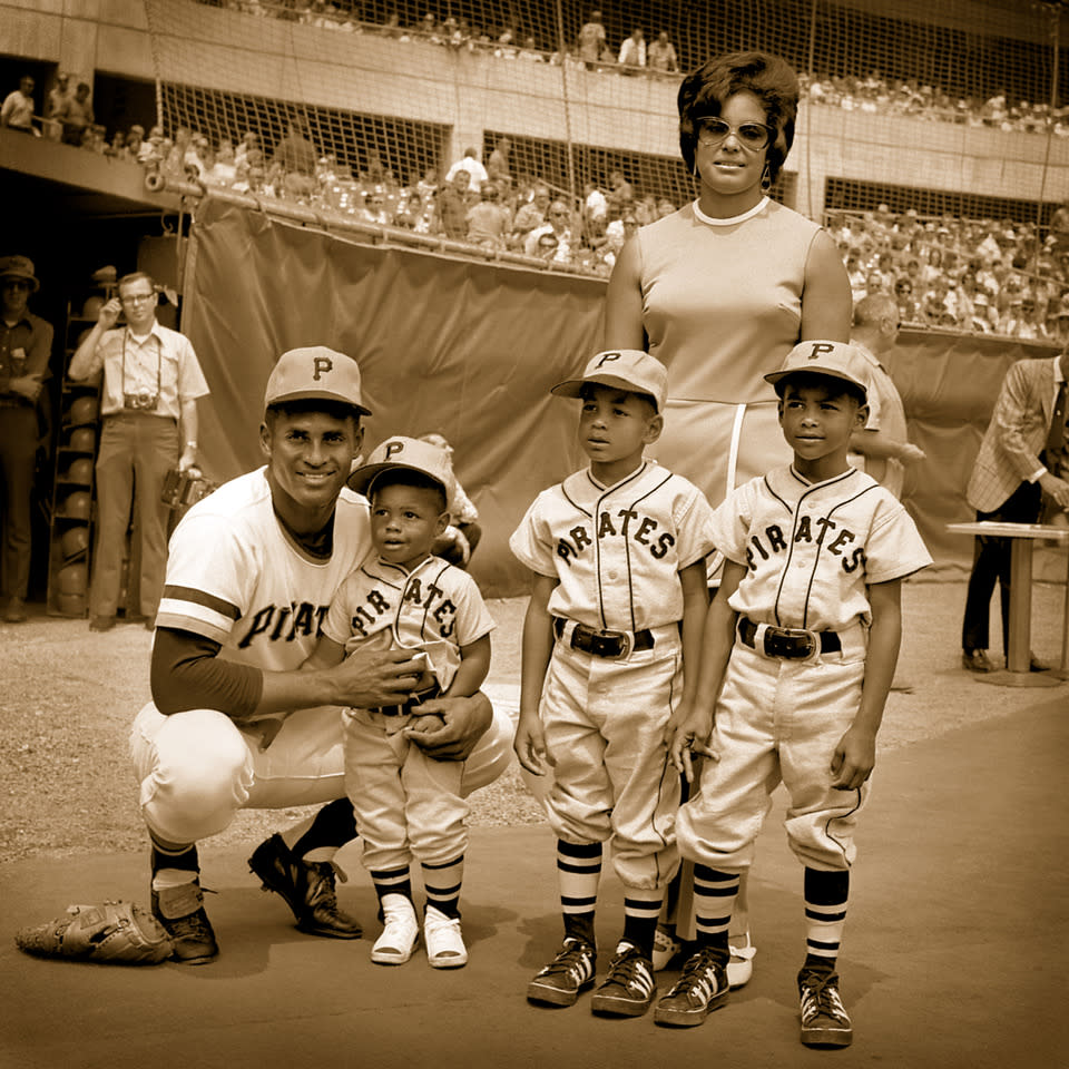 Roberto Clemente, wife Vera and sons.