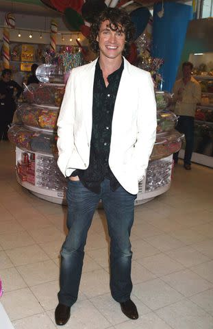 <p>Sylvain Gaboury/FilmMagic</p> Hugh Dancy at the 2004 Ella Enchanted premiere