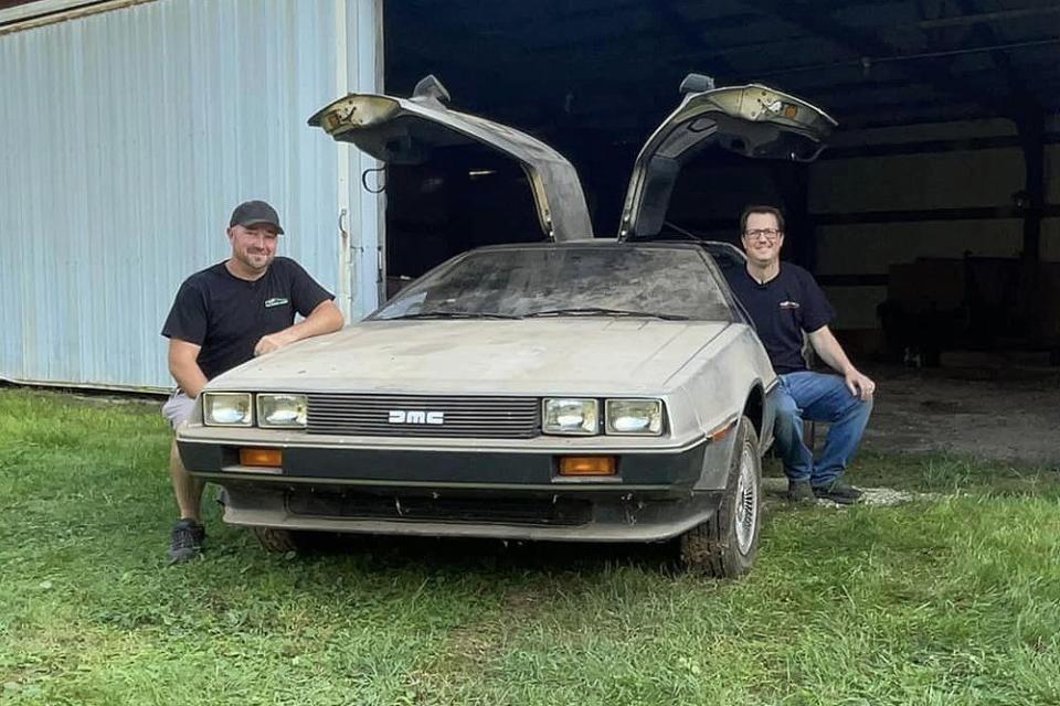 <p><a href="https://www.youtube.com/watch?v=J7jb6_ZDrQg&t=35s">DeLorean Nation</a></p> 1981 DeLorean discovered in Wisconsin