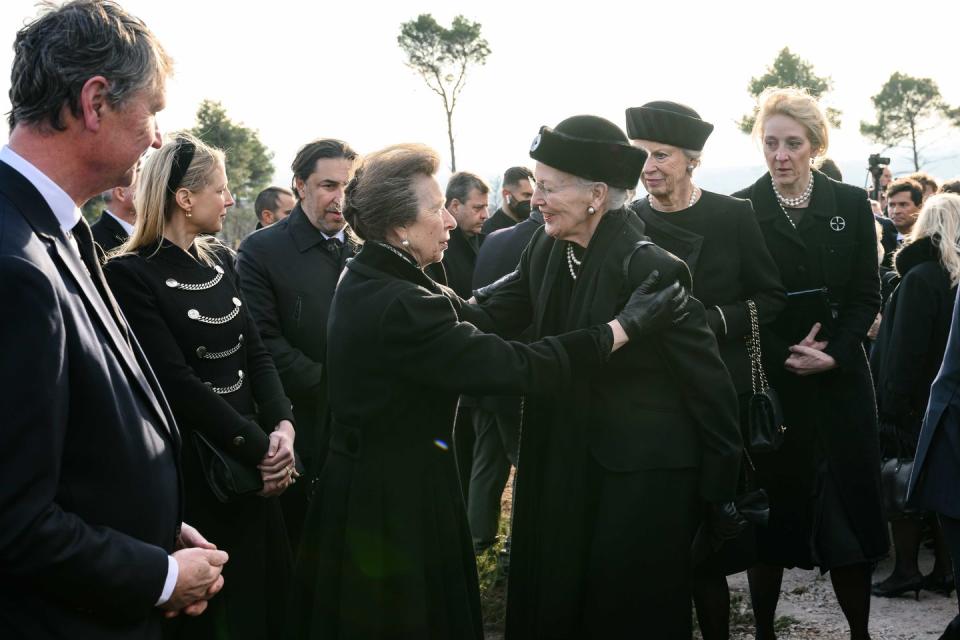 <p>She also hugged her late mother's dear friend, Queen Margarethe.</p>