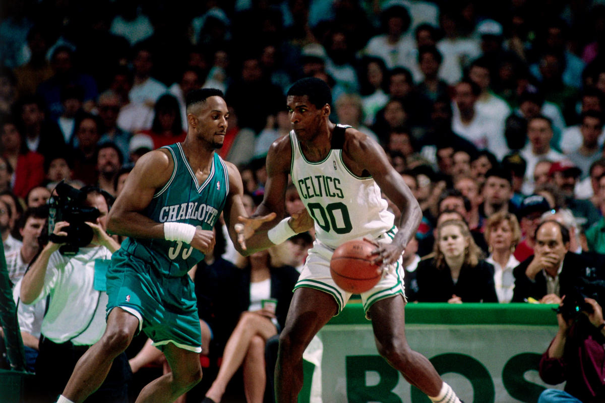 Robert Parish, Larry Bird, & Kevin McHale Boston Celtics 8 x 10