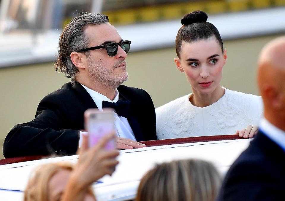 Joaquin Phoenix & Rooney Mara