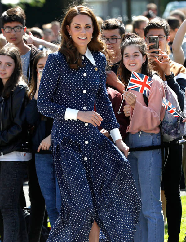 Kaia Gerber y el vestido de lentejuelas que nos recuerda a Kate Middleton