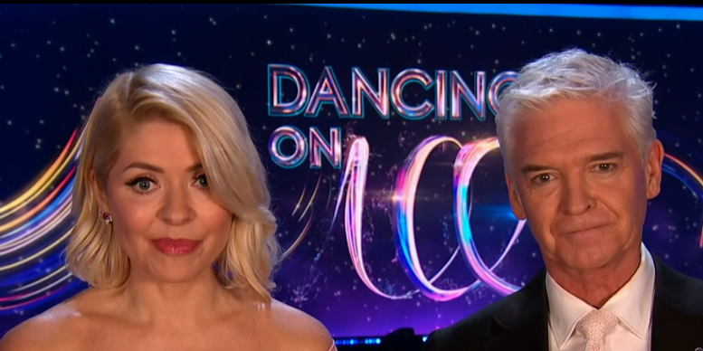 dancing on ice philip schofield, holly willoughby