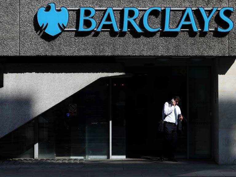 Barclays customers still complaining of online banking issues after app goes down on payday