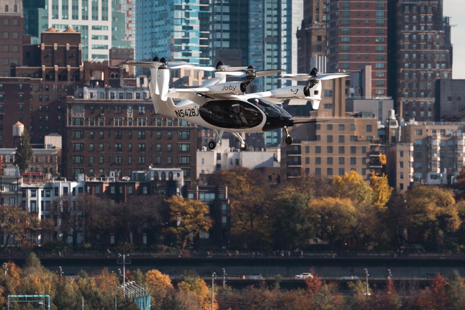 A Joby Aviation eVTOL flying over New York City on 12 November 2023