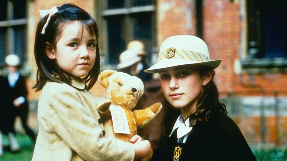 <p>Haben Sie sie erkannt? In "Heimkehr" hatte die damals 13-jährige Keira Knightley (rechts, mit Alice Connor) eine ihrer ersten größeren Filmrollen. (Bild: Concorde Filmverleih)</p> 