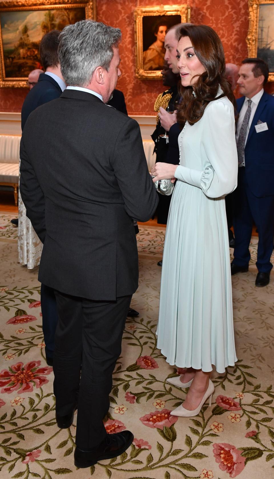 A better look at the Duchess of Cambridge's gorgeous gown.&nbsp; (Photo: DOMINIC LIPINSKI via Getty Images)