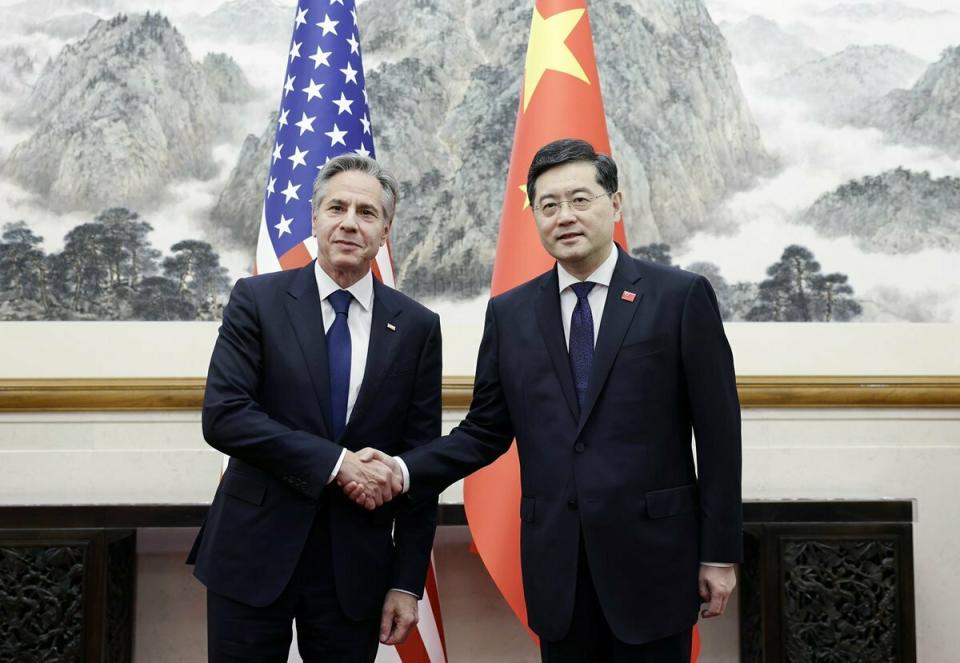 美國國務卿布林肯與中國國務委員兼外交部長秦剛，今天下午在北京會面。   圖：翻攝自@RecordGBA Twitter