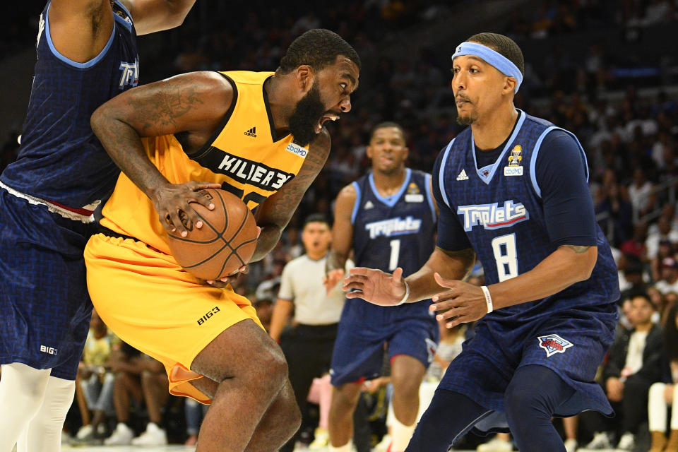 LOS ANGELES, CA - SEPTEMBER 01: Killer 3s forward Donte Green (20) drives to the basket defended by Triplets guard Jamario Moon (8) during the BIG3 championship game between the Triplets and the Killer 3's on September 1, 2019 at the Staples Center in Los Angeles, CA.  (Photo by Brian Rothmuller/Icon Sportswire via Getty Images)